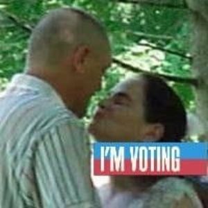 Meet your Posher, Laurie